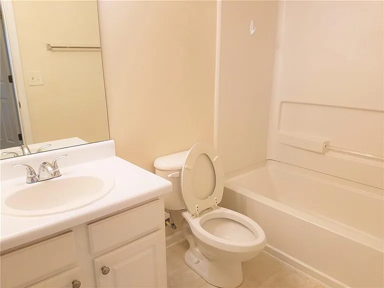 3645 Postwaite Cir — Photo 12