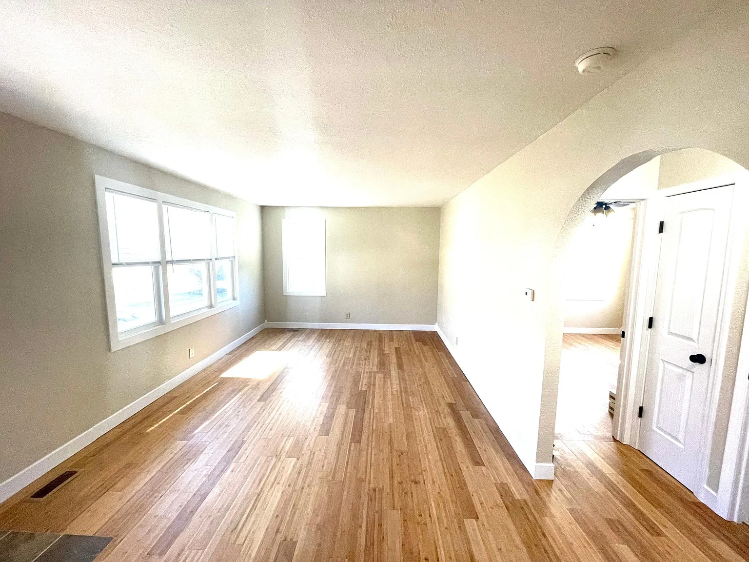 1010 S Murray Avenue — Photo 2