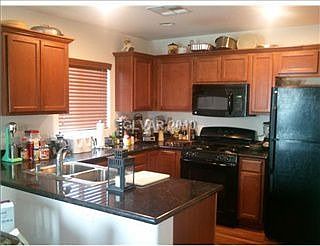 2nd image of 5281 Emelita St