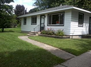 1785 Westwood Dr NE, Grand Rapids, MI 49525