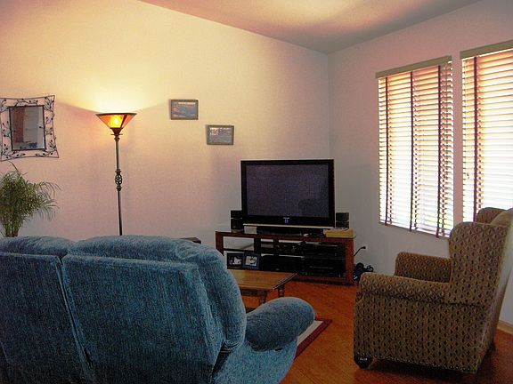 Living Room 20x15