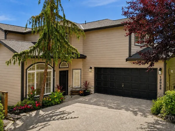 12036 89th Place NE, Kirkland, WA 98034