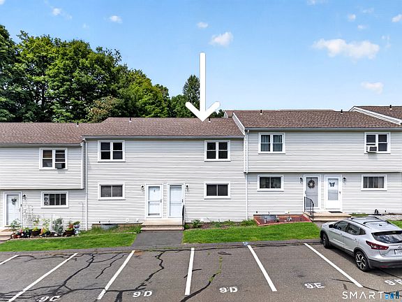 3rd image of 1081 New Haven Road #9D