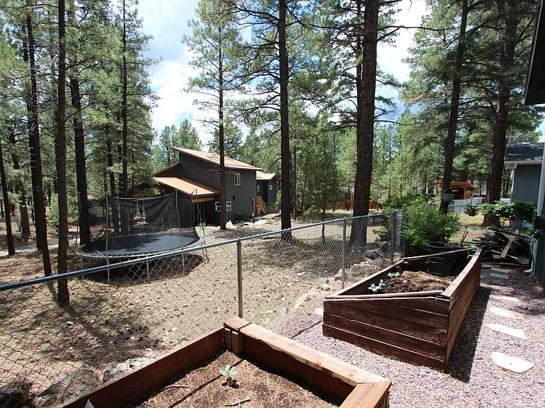 95 E Camille Dr — Photo 21
