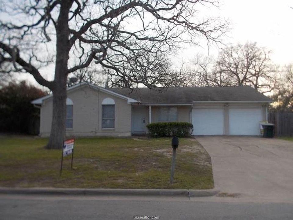 1st image of 1212 Neal Pickett Dr