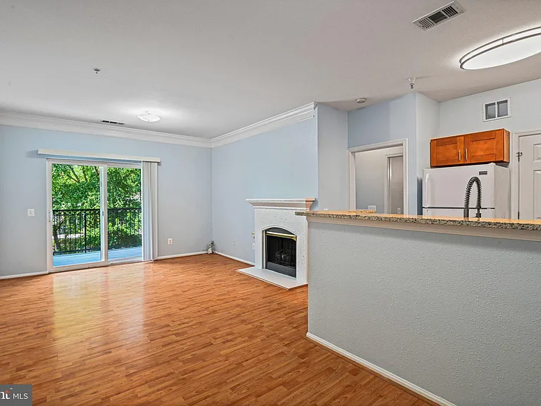 1580 Spring Gate Dr #4304 — Photo 3
