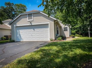 3775 Woodbury Oval, Stow, OH 44224