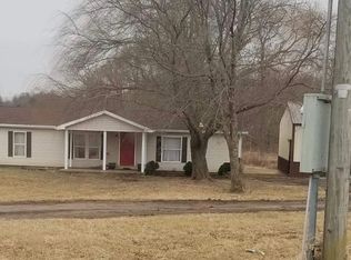 9621 E State Road 160, Salem, IN 47167