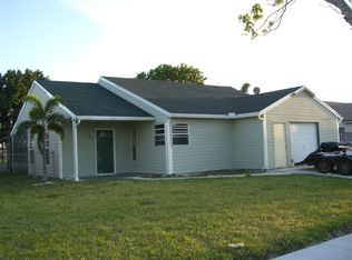7750 Ashwood Ln, Lake Worth, FL 33467
