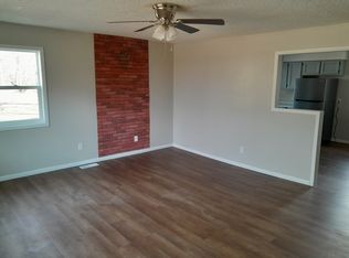 25840 County Road 182 Loop, Hermitage, MO 65668