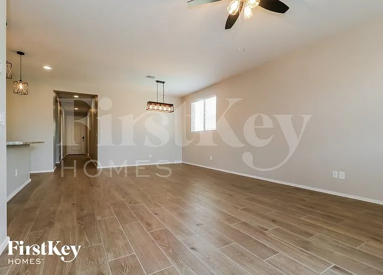 17565 W Villa Chula Ln — Photo 4