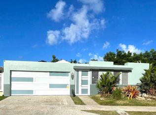 234 Zumbador, Rio Grande, PR 00745