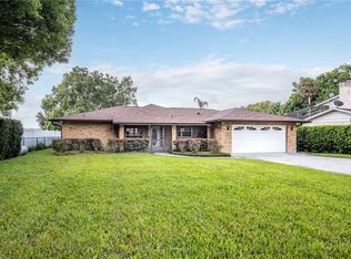 5171 Dora Dr, Mount Dora, FL 32757