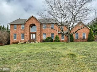 11105 Shalom Ln, Hagerstown, MD 21742