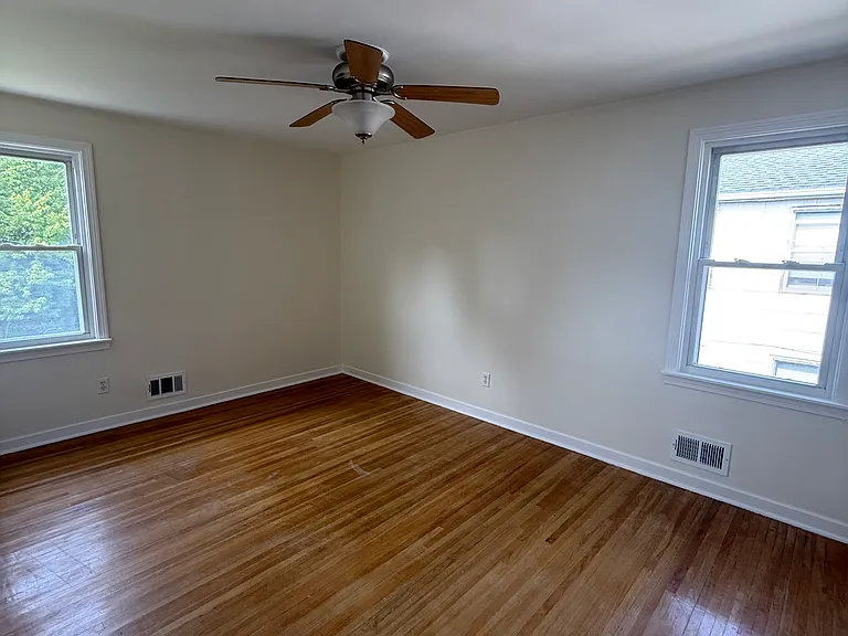113 Argyle Ave #2 — Photo 14