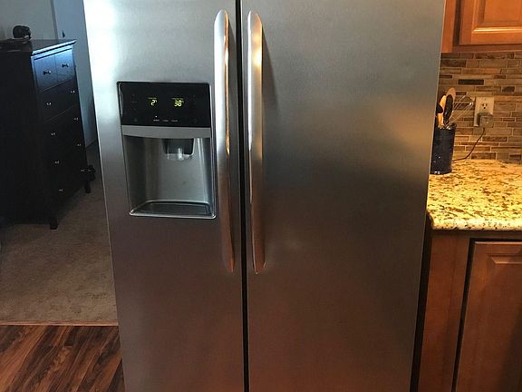 3rd image of 333 Lehigh Ave APT 1