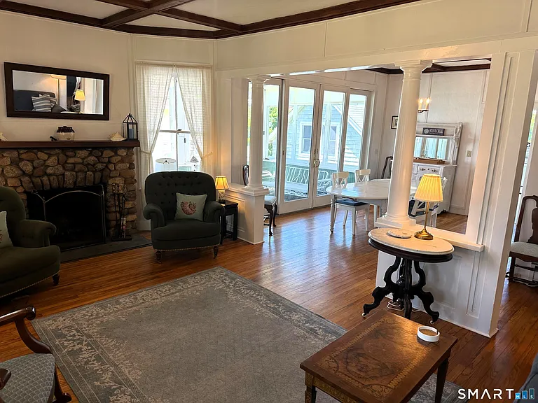 18 Prospect Hill Rd — Photo 8