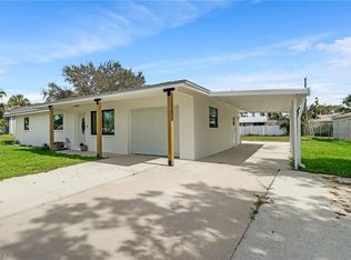 18659 Sarasota Rd, Fort Myers, FL 33967