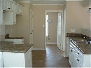 4th image of 2651 Ardwick Dr