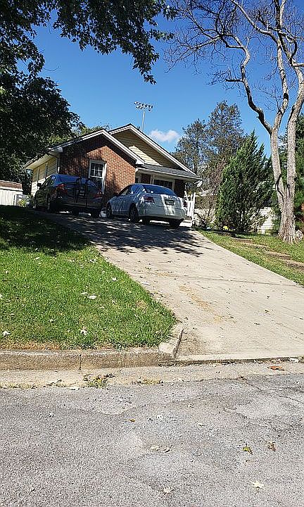 1st image of 1507 E Chilhowie Ave