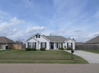 28449 Rosedust Ln, Ponchatoula, LA 70454