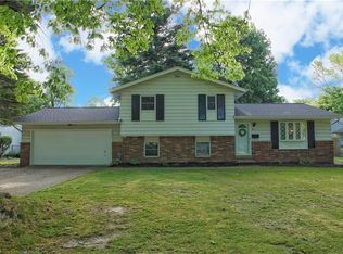 6111 Firwood Rd, Mentor, OH 44060