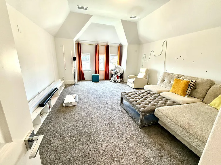 4878 Limousine Ln — Photo 11