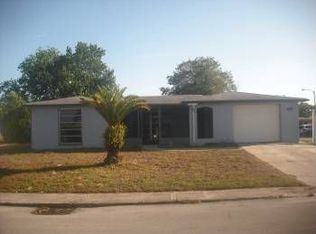 9742 Lake Chrise Ln, Port Richey, FL 34668