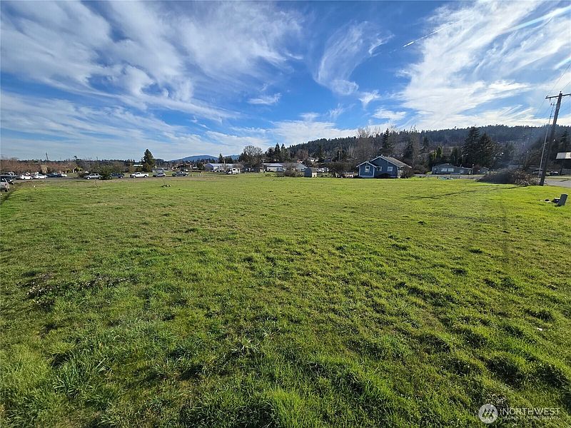 3rd image of 999 S Brown Road