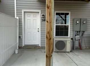 140 Mallard Ct, Charles Town, WV