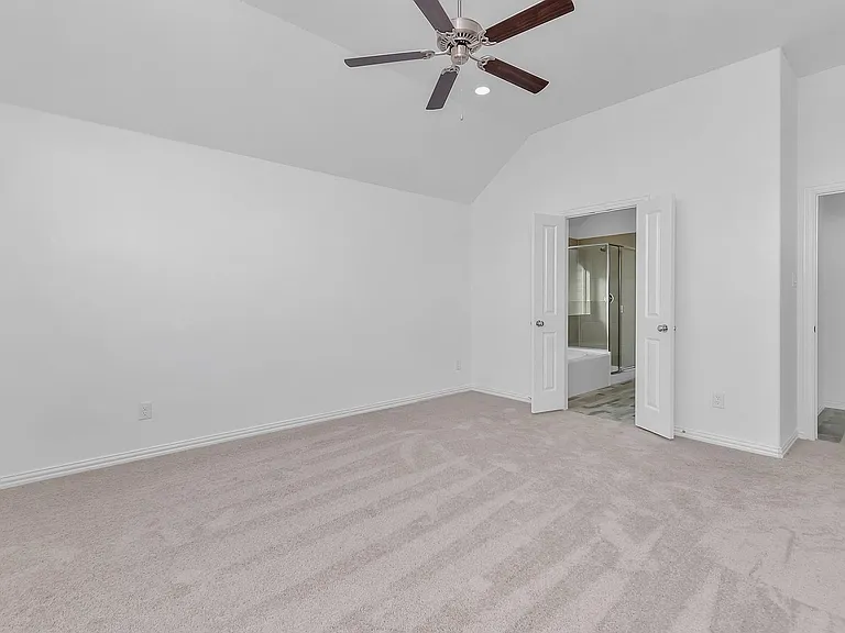 7204 Black Cherry Ln — Photo 11