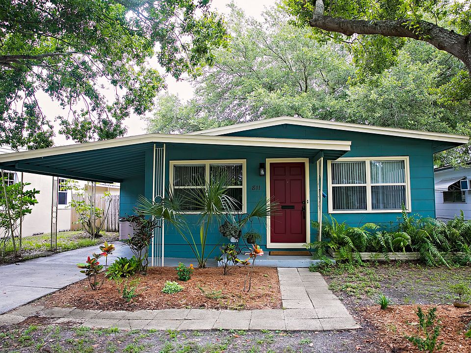 1st image of 811 47th Ave N