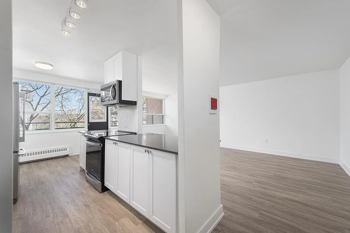 25 Eva Road — Photo 1