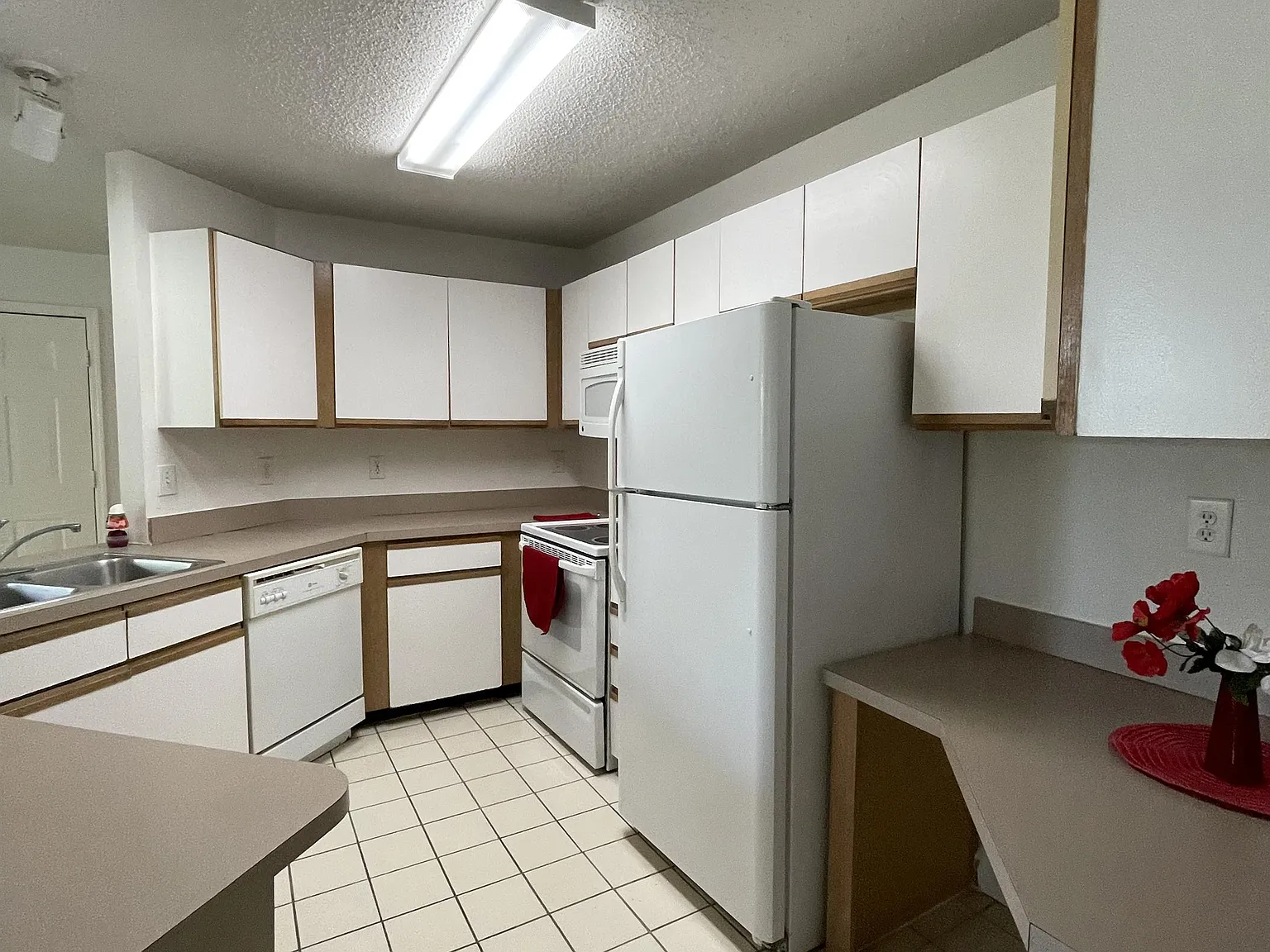 Windward Lakes 4035 #203f (Ocean 1212 Llc)"Best Handy & Cool Eagle - 187 — Photo 3