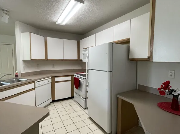 4035 W McNab Rd #203F, Pompano Beach, FL 33069