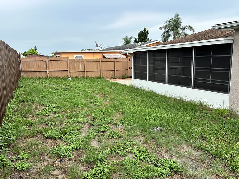5629 Saren Dr — Photo 23