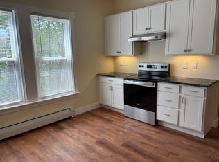 23-25 Mulberry St, Claremont, NH 03743