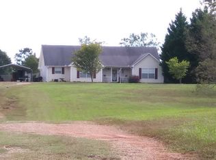 60 E Rivers Rd, Griffin, GA 30224