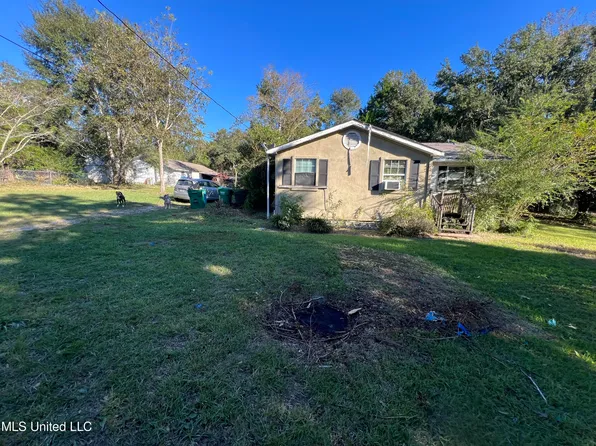 12196 Boles Blvd, Gulfport, MS 39503