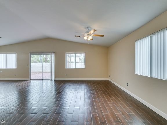 5th image of 9474 Santa Fe Rose St