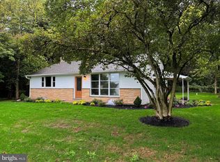 910 Spring City Rd, Phoenixville, PA 19460