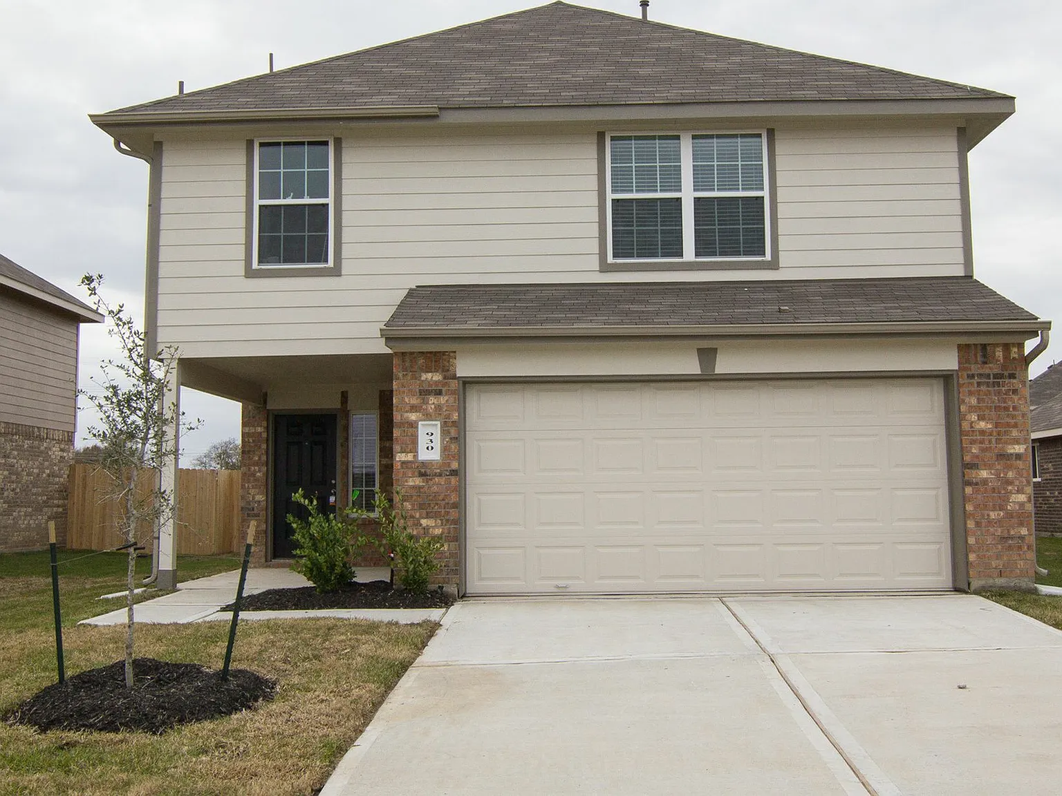 Saltgrass Crossing — Photo 3
