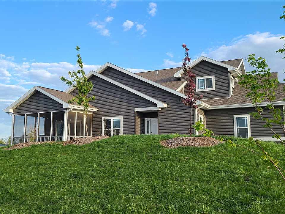 1st image of 6554 Cortland Park