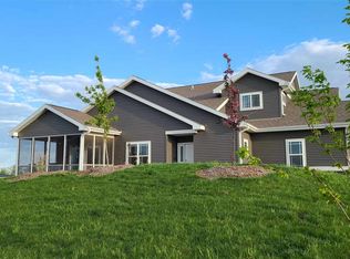 6554 Cortland Park, Deforest, WI 53532