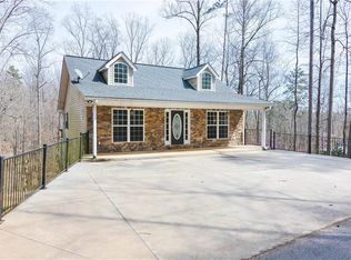 825 Rue Fluer De Lis, Lavonia, GA 30553