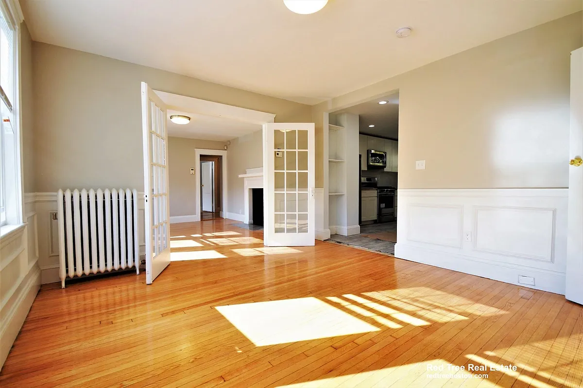 Building Photo - 51 Leamington Rd #H