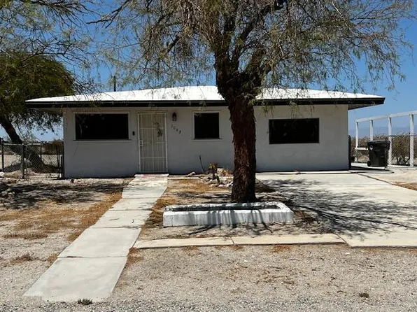 1048 Sea Raider Ave, Thermal, CA 92274