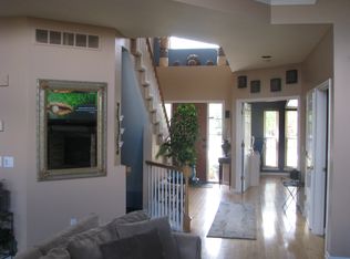49220 Yale Dr, Macomb, MI 48044