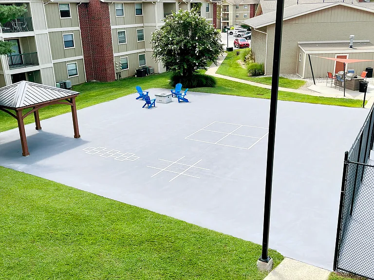 Cypress Pointe — Photo 46