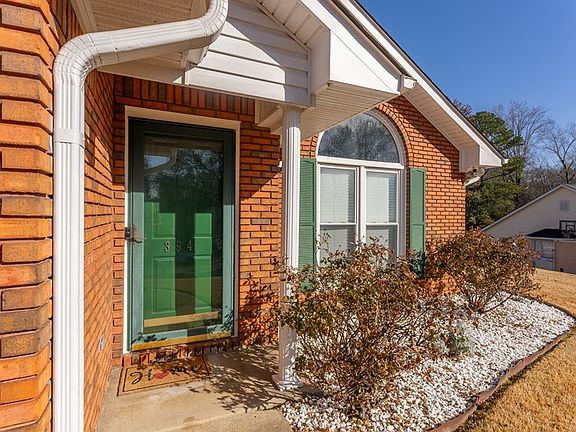 2nd image of 394 Lee Road 850